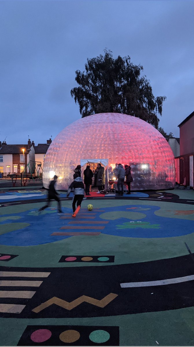 Caddy__T's tweet photo. @access_ourwork @handgeI #maplePark @ipswichcm Bopper Rankin.. Well, we popped down after work to see the thunder dome and we met a tonne of youth we know from @ipswichcm, #SSK #SoithStreetKids all having a whale of a time ! 💙 https://t.co/vLfZ1KnYZJ