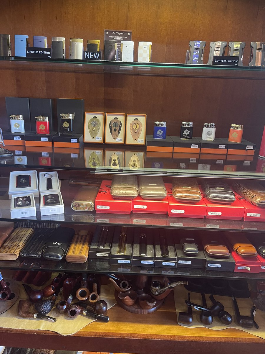 teodoramatea's tweet photo. New Cigars Accessories https://t.co/YKTEAAnphT