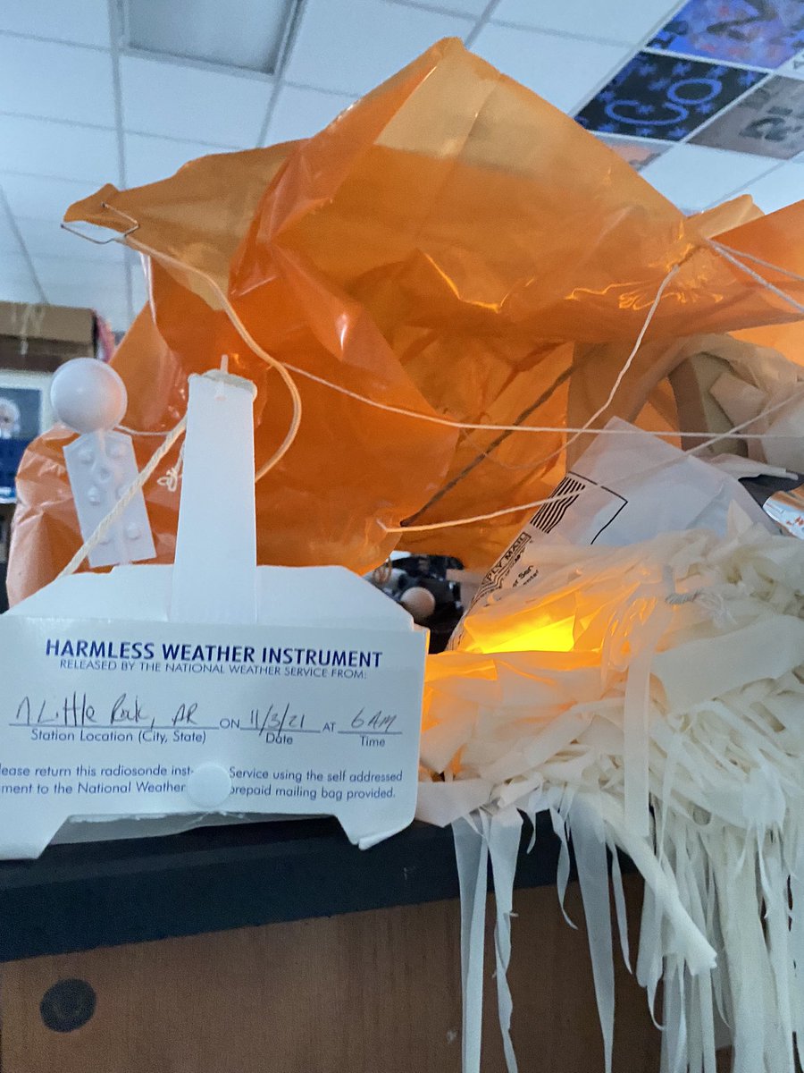 Lewisburg Science tweet media