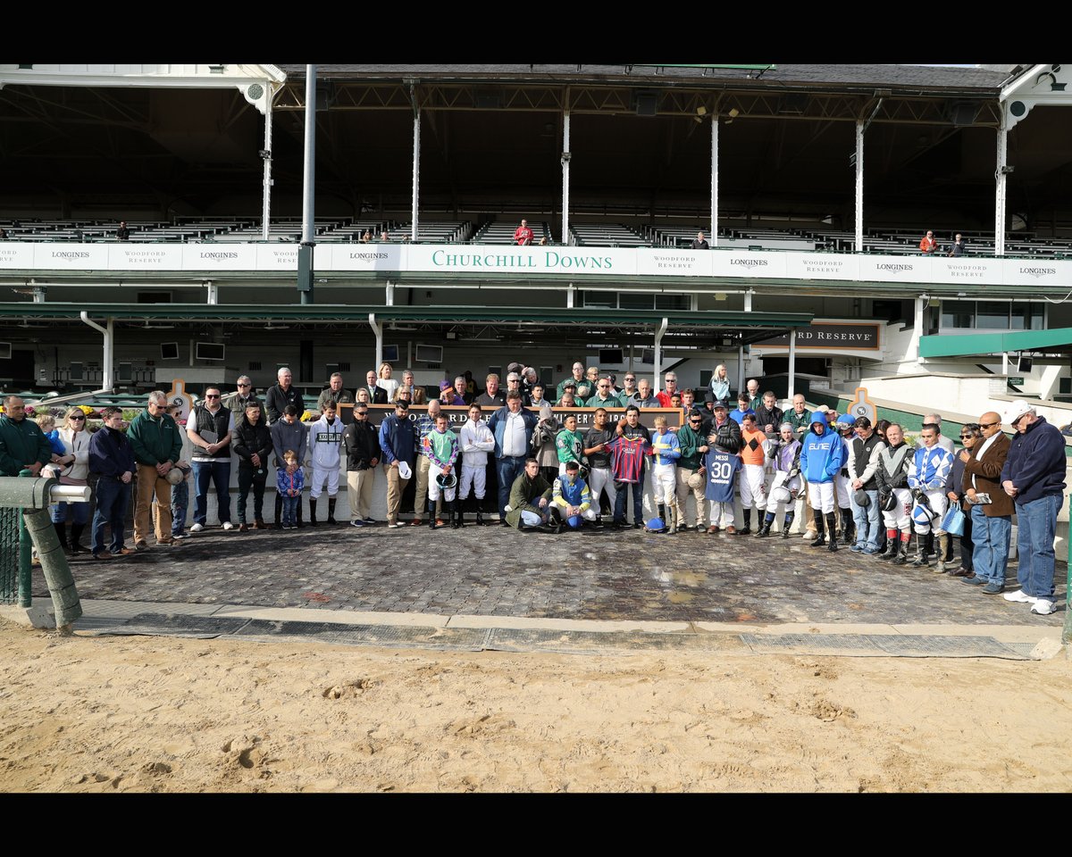 ChurchillDowns's tweet photo. Churchill Downs, members of the jockey colony and horsemen, along with family and friends, paid tribute to the late jockey Miguel Mena by gathering for a moment of silence❤️ https://t.co/V4EzrFTv2u
