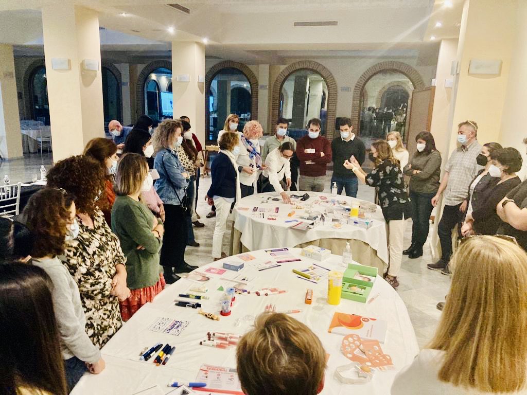 69MACU's tweet photo. #formacion #DiabEsp #insulinizacion #AtencionPrimaria @GVAdsarnau⁩  Seguimos aprendiendo, compartiendo conocimientos, siempre por y para “las personas con Diabetes” https://t.co/eO92GLS6Pm