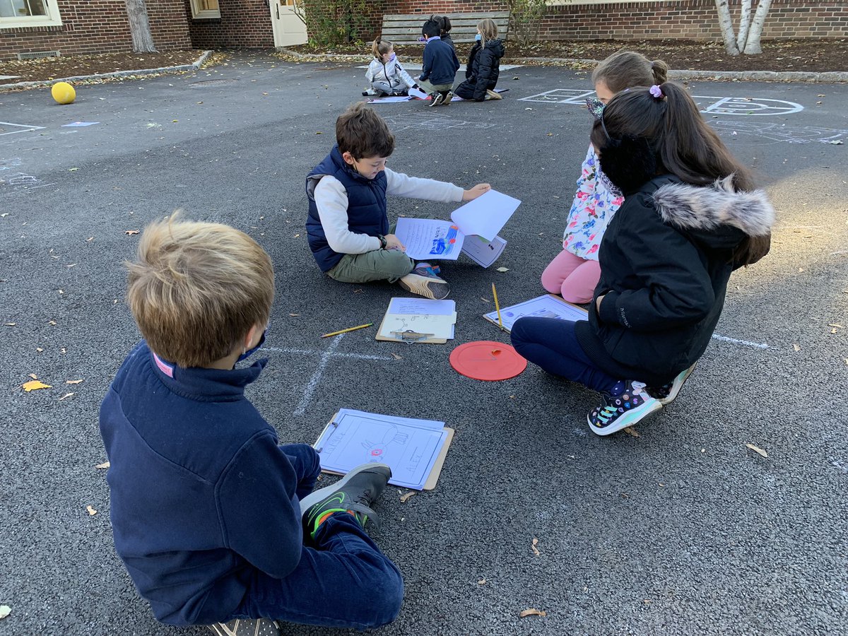 r_witmer's tweet photo. Writers need an audience, even when it’s chilly! #greenacrespride https://t.co/HuoF7AqWpp