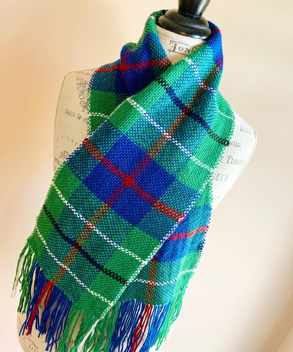 designs_emily's tweet photo. 🏴 Off the loom: Duncan Tartan Scottish Scarf.🧣 #rigidheddleweaving #weavingstudio #weaving #handwoven #rigidheddleloom #rigidheddle #loom #tartan #ewhd #scarf #duncantartan #scottish #scotland #wool #slowtextiles #clandonnachaidh #donnachaidh #fiberarts #plaid #textiles https://t.co/L2OtmCq1yr