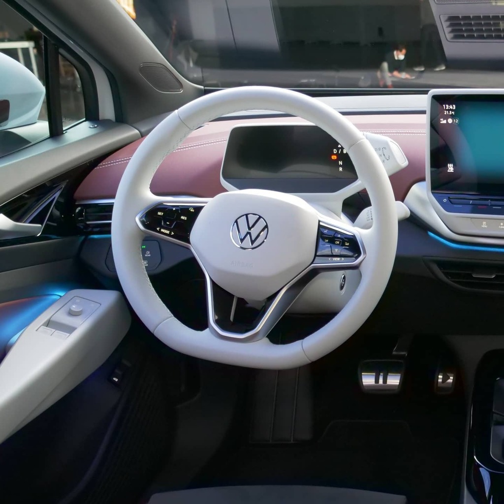 autogefuehl's tweet photo. How do you like the interior of the new VW ID.5?
#ad #anzeige #vwt7 #t7 #vwlife #vwlifestyle #vwfan #vwfans #vwclub #vwlove #vwlover #vwlovers #volkswagen #volkswagens #volkswagencar #vwloversโค #volkswagenlove #volkswagenlover #volkswagenlovers #vwcar #vwaddict #vwaddictionโฆ https://t.co/T557eajZPC