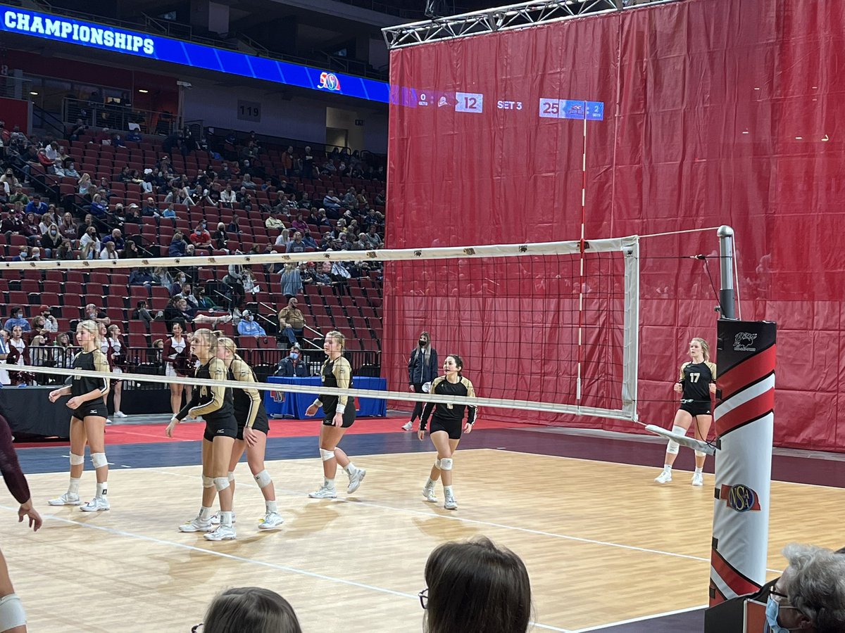 phatjo23's tweet photo. Great year @GINWvolleyball! You played so hard today.  Proud of you. #ginwvikings https://t.co/5IzvCDOglj