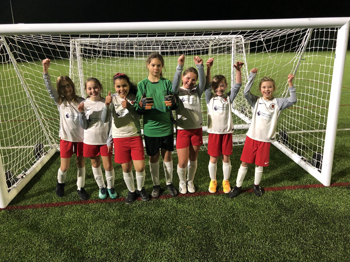 Mr_Woodrow2's tweet photo. Fantastic night of football at the finals of the Year 5/6 Girls’ football league. These girls played so well. A great team effort and deserved winners!! @BalshawLaneCPS @ChorleySSP https://t.co/owZNzl8a8Y