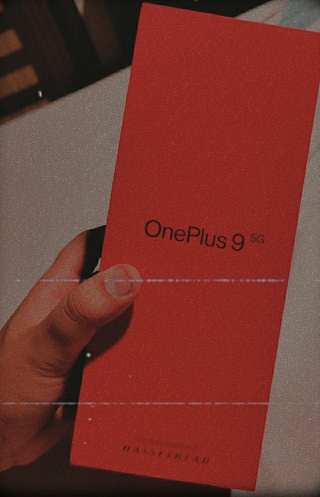sunchit_17's tweet photo. That feeling when you buy something with your own money! 🥰✨
#OnePlus #selfearned https://t.co/TQRTSjEiyT