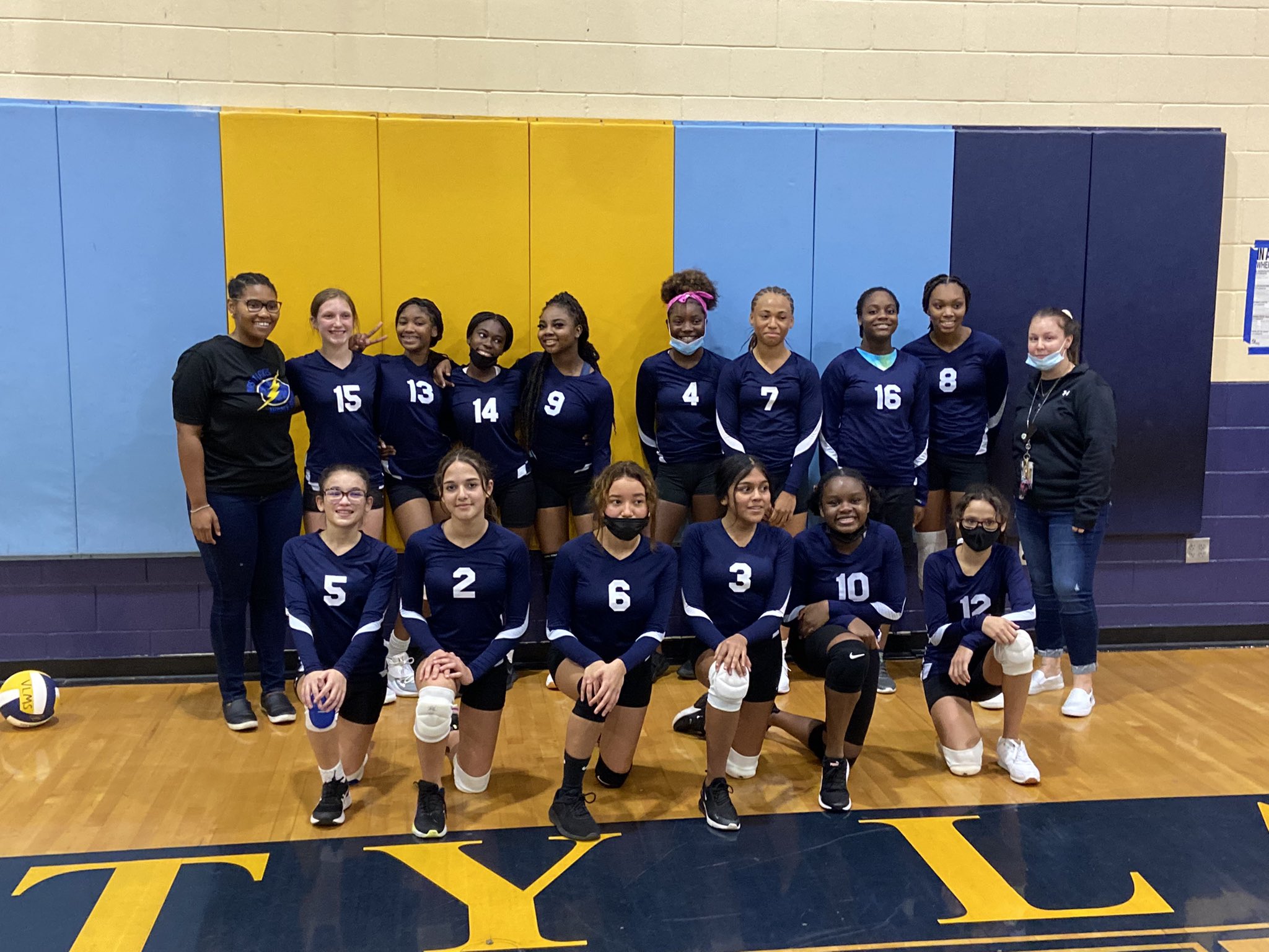Varsity Lakes Middle on Twitter "So proud of our volleyball teams as