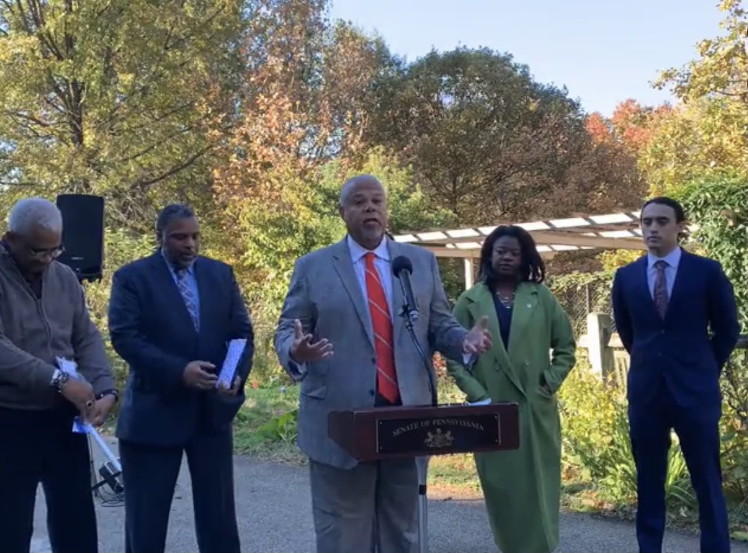 EzraThrush's tweet photo. Super thankful for Sens. Tony Williams, Amanda Cappelletti, Rep. Regina Young, Jerome Shabazz & local neighbors & stakeholders for standing up for #GrowingGreener3 & the #CleanStreamsFund. We urge the @PASenateGOP & @PaSenateDems to pass #SB525 & #SB832 during session this fall! https://t.co/AWjDuzpL62