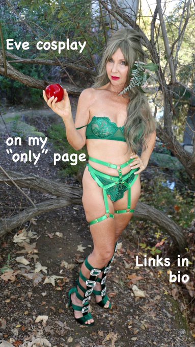 Looking for new followers on my #free #fanpage https://t.co/8xbyubnjVe https://t.co/qsLoB6gS7J<a href="/tag/free"class="tags">#free</a><a href="/tag/fanpage"class="tags">#fanpage</a>