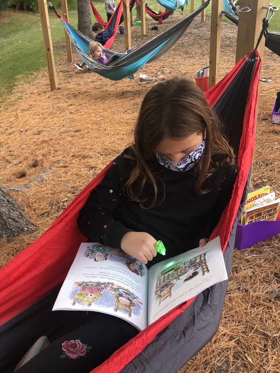 heyerlearning's tweet photo. #WildernessWednesday 
Finger flashlight reading in the #Hammock Forest. #LiteracyOutdoors #Read #OutdoorLearning #TeachOutdoors https://t.co/kJDMt8Inej