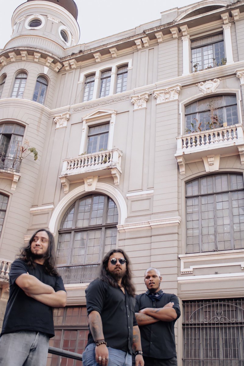 tombstonebanda's tweet photo. E como vão as energias dessa quarta-feira com cara de segunda 2.0?
Aqui os planos estão a milhão e as novidades estão pra chegar…
Em breve muito SPOILER, SPOILER, SPOILER 👀
#rock #rocknacional #rockbrasil #hardrock #rocknroll #tombstone #sp #rocksp https://t.co/jw3vTNVJ9G