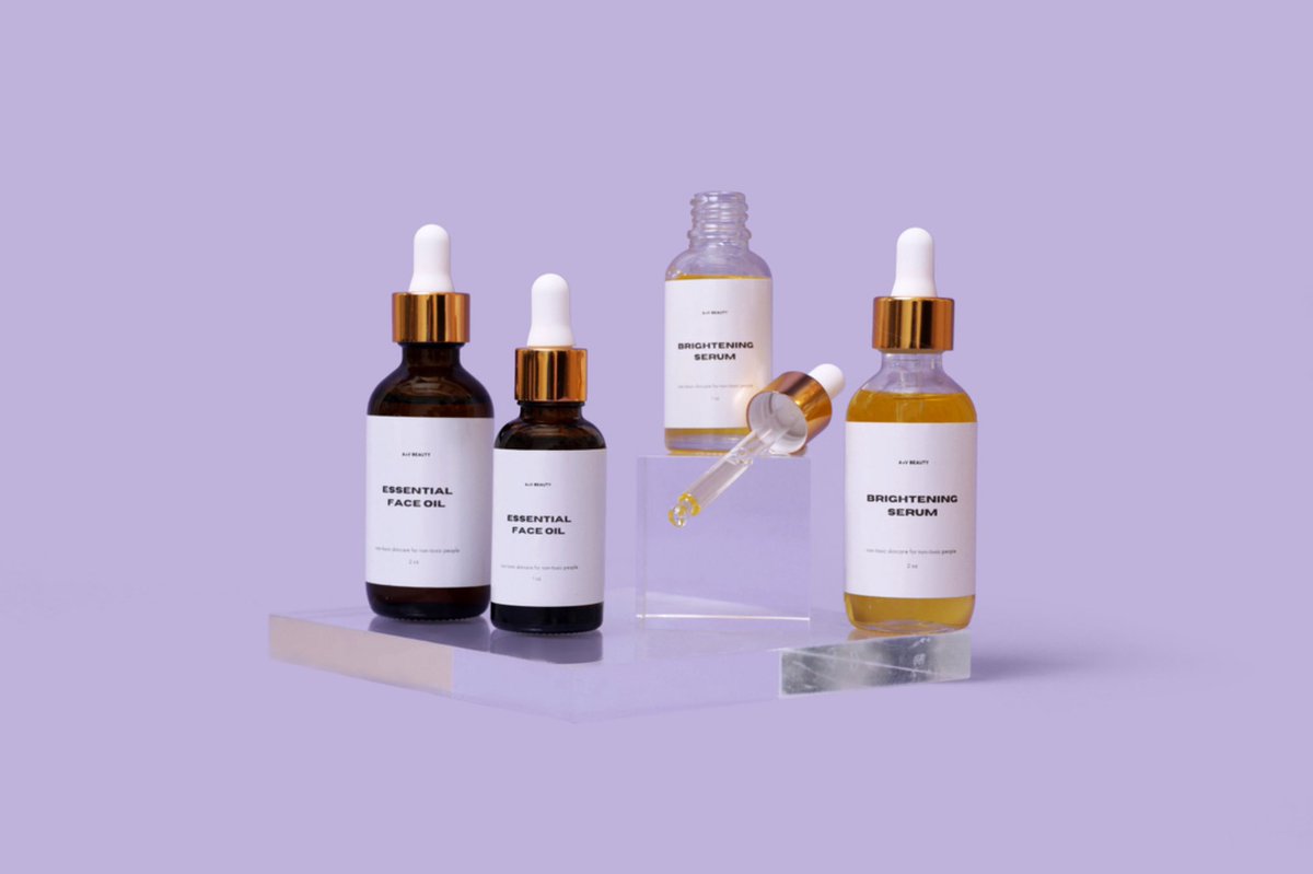 fadmarket's tweet photo. #FADMakerSpotlight: Meet Asata Evans, co-founder of AxV Beauty — a non-toxic skincare &amp; wellness brand changing the narrative around healthy skin. Learn why Asata developed this beauty brand &amp; about her own skin battles this weekend at our Early Bird Holiday MKT @CityPointBKLYN https://t.co/Zcb6BsrTer