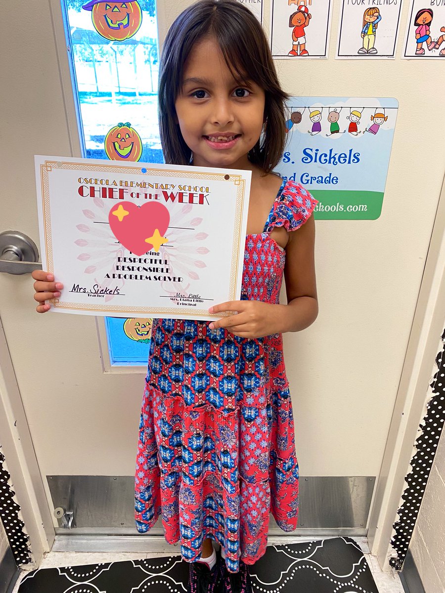 MrsSickelsClass's tweet photo. Congratulations to this week’s Chief of the Week! @MrsSickelsClass @OESCHIEFS https://t.co/psn7iOXiZ1