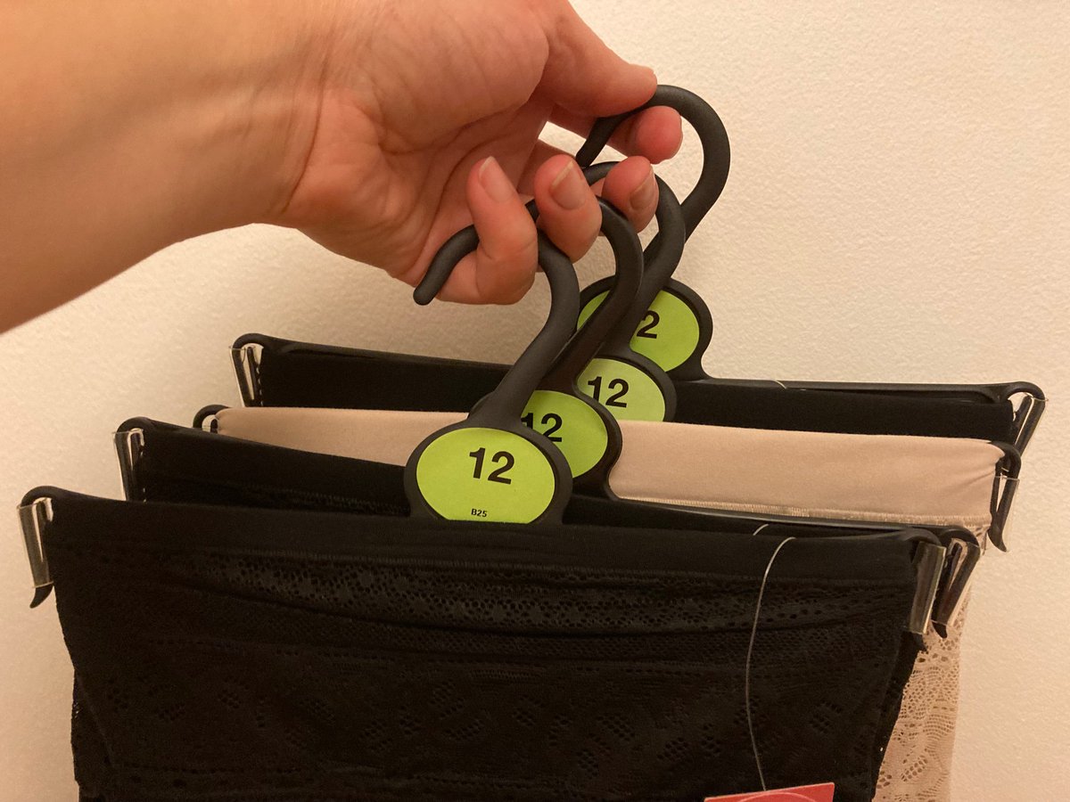 PinkInsect's tweet image. Dear @marksandspencer 
I do love your underwear, but I bought your #PeriodPants to help reduce waste. I never hang my undies, so don't need plastic hangers for any of the knickers that just arrived in my online order. Please stop #PlasticWaste and help reduce #PlasticPollution