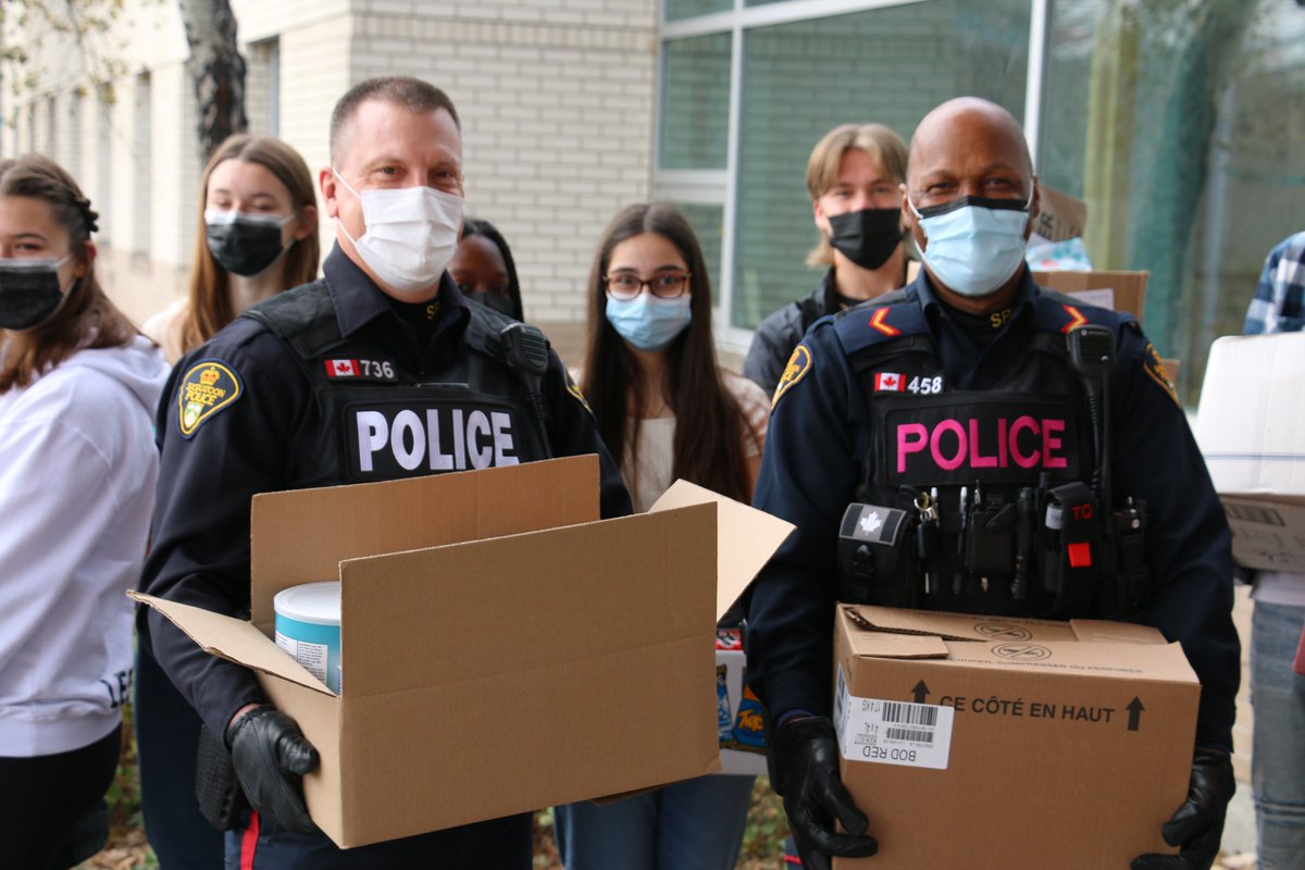 This week, officers from the School Resource Unit were at St. Joseph High School to lend a helping hand in loading over 25,000lbs of food that was collected by students through the Halloweening for Hunger food drive.

25,000lbs - that's about the weight of four police vehicles!