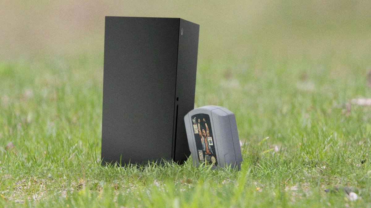 Unlikely Friendship: This Baby Xbox Is Best Friends With An N64 ‘WWF War Zone’ Cartridge bit.ly/3wcDust