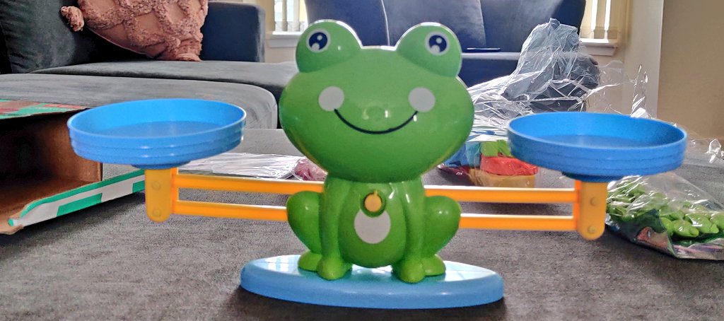 Miss Thomson tweet media