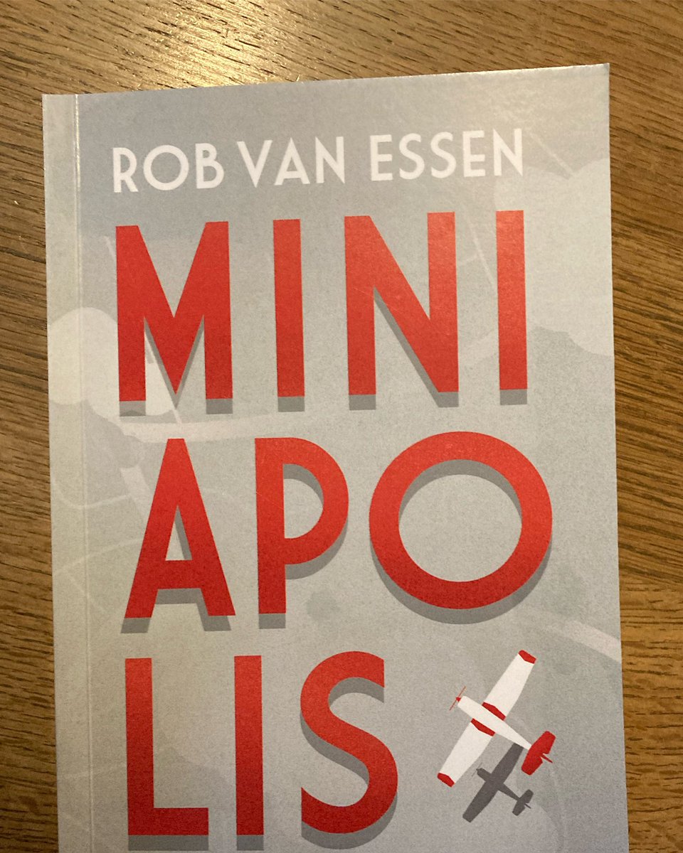 Dubbelmono's tweet photo. De bizarre wereld van Rob van Essen: zolang je het verhaal leest is alles heel normaal, meestal tragikomisch en soms gewoon erg grappig. #robvanessen #atlascontact https://t.co/JXwRzrGKwg