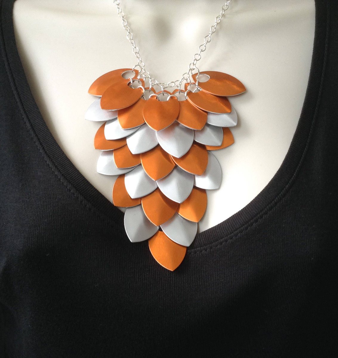 vivcrabbe's tweet photo. Orange And Silver Dragon Scale Necklace, Chain Mail Necklace, Fantasy Jewelry, Best Friend Birthday Gift For Her, Unique Gifts For Sisters https://t.co/BYdB8l8cR4 #UKArtisanJewellery #Etsy #StatementBib https://t.co/tDOgY718zW