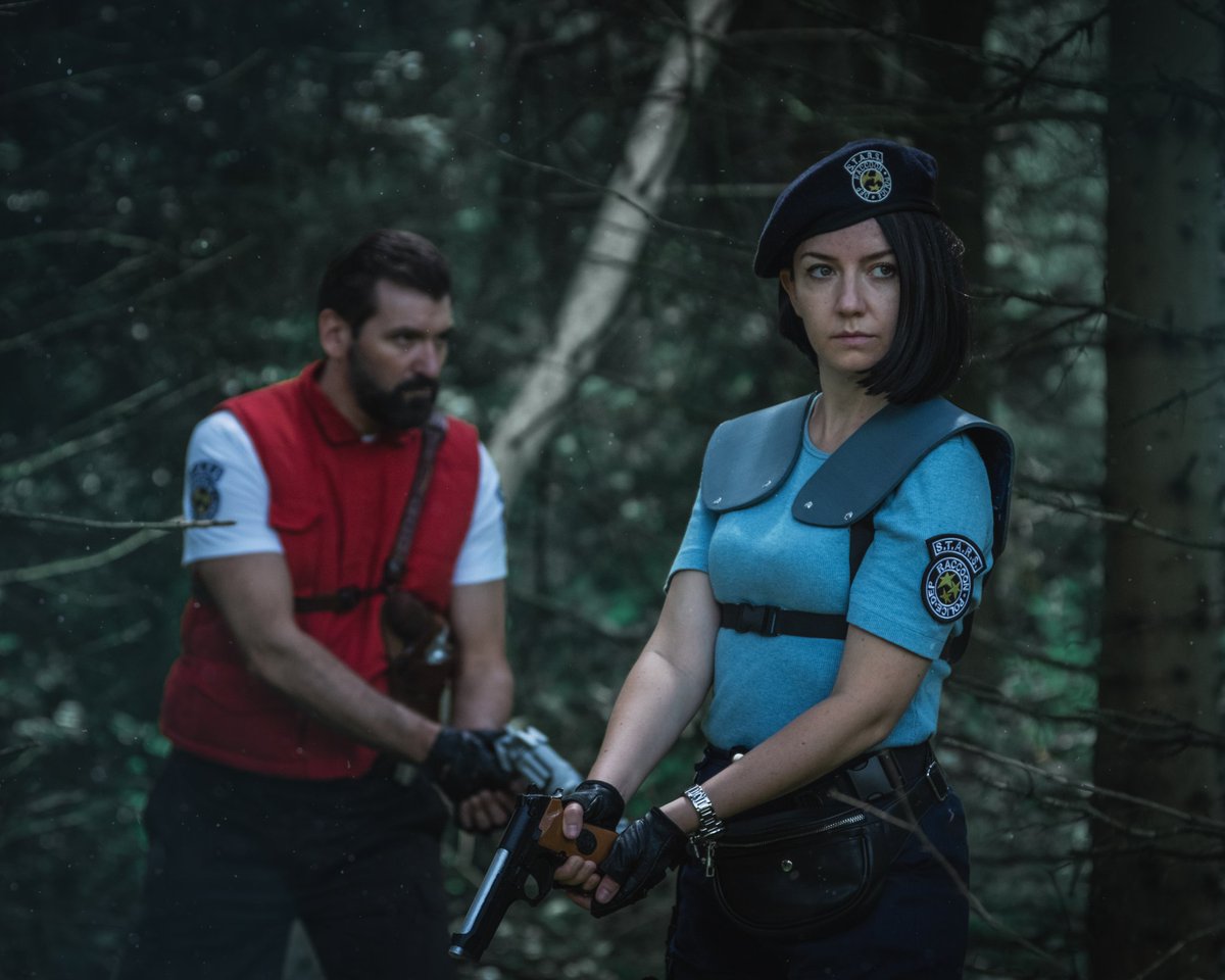 Raccoon Forest, July 24th

'We had no idea what nightmare was waiting for us...'

Barry Burton by @marcos_costumes

#jillvalentine #jillvalentinebiohazard #jillvalentinecosplay #jillvalentinestars #jillresidentevil #capcom #capcomgermany #umbrellacorporation #uniquecorncosplay