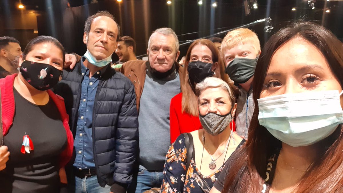AlertaMilitant1's tweet photo. Acto de @juntoscambioar en #larural 

Escuchando propuestas de los candidatos a diputados nacionales y legisladores porteños.

#YoDecido
#EsJuntos
#ucrunida
🇵🇱 https://t.co/LneljIxAgw