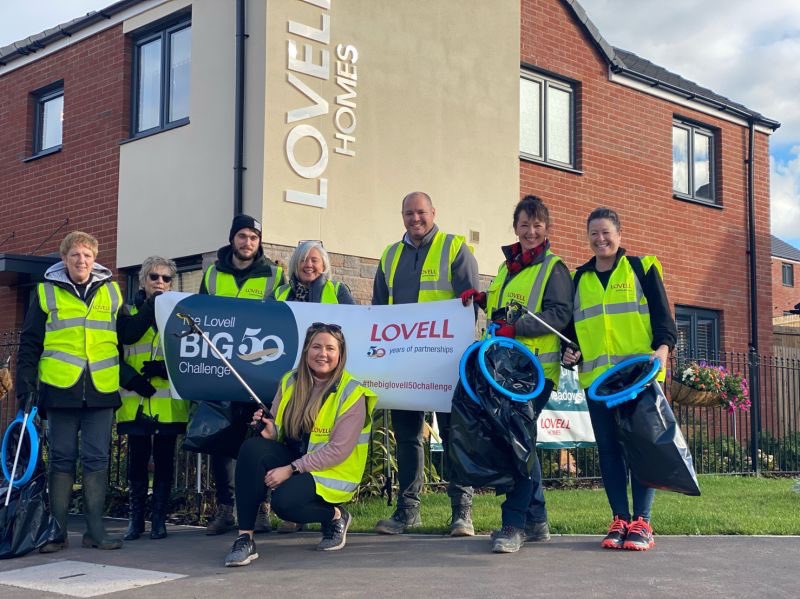 howell125's tweet photo. As part of our #big50Lovellchallenge Lovell Partnerships Ltd volunteers from the South West &amp; South Wales region joined up with Abri Group volunteers to litter pick from our  Foxglove Meadows development to the Weston  Grand Pier. It took over 11,000 steps and we filled 20 bags! https://t.co/nYhar5ByBq