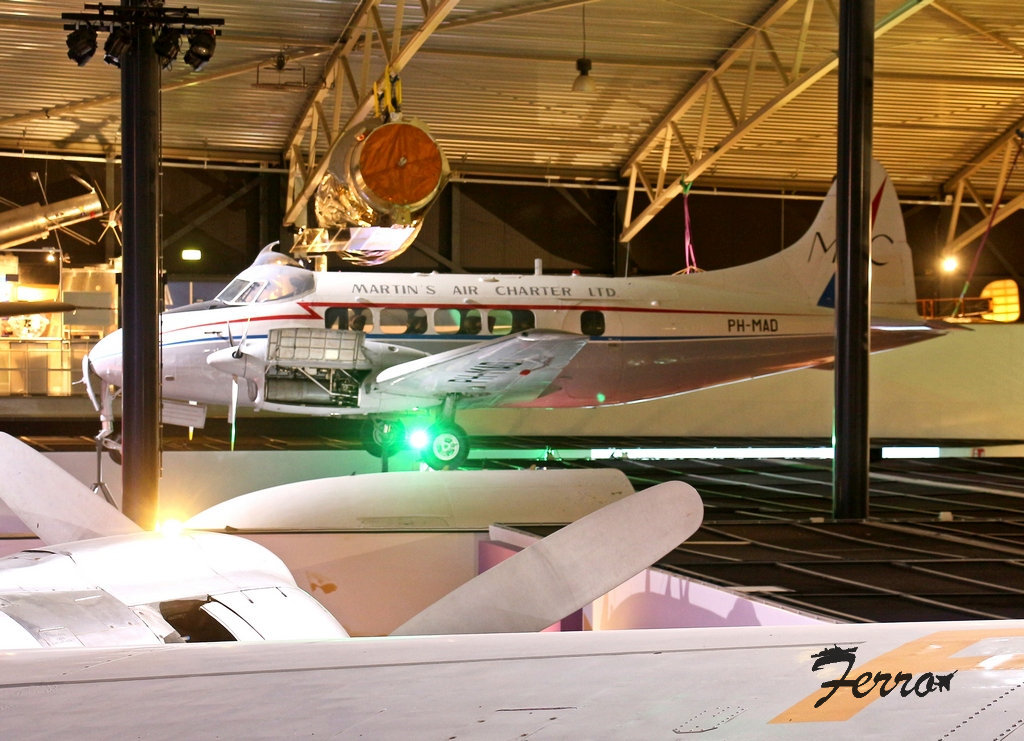 Gibdan1's tweet image. #Aviodrome Air Theme Park / museum in Lelystad #aviation #aviationphotography #AvGeek 

✈️ DH104 Dove, Caravelle &amp;amp; Fokker 70
✈️ Russian AF Antonov An-2 - 562
✈️ Douglas C-54A Skymaster - PH-TAR - KLM
✈️ De Havilland DH-104 Devon C20 - PH-MAD - Martin's Air Charter