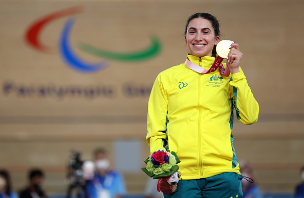 👏👏👏to athletes inspiring the next generation!

<a href="/PaigeGreco4/">Paige Greco</a> <a href="/e_tapp1/">Emily Tapp</a> &amp; <a href="/joshbeltz/">Joshua Beltz</a> are among 20 athletes from 16 sports working to help Aussie kids get mentally fit through the AIS Mental Fitness Program, a partnership with the <a href="/blackdoginst/">Black Dog Institute</a> 

Read more➡️bit.ly/3k4nPXk