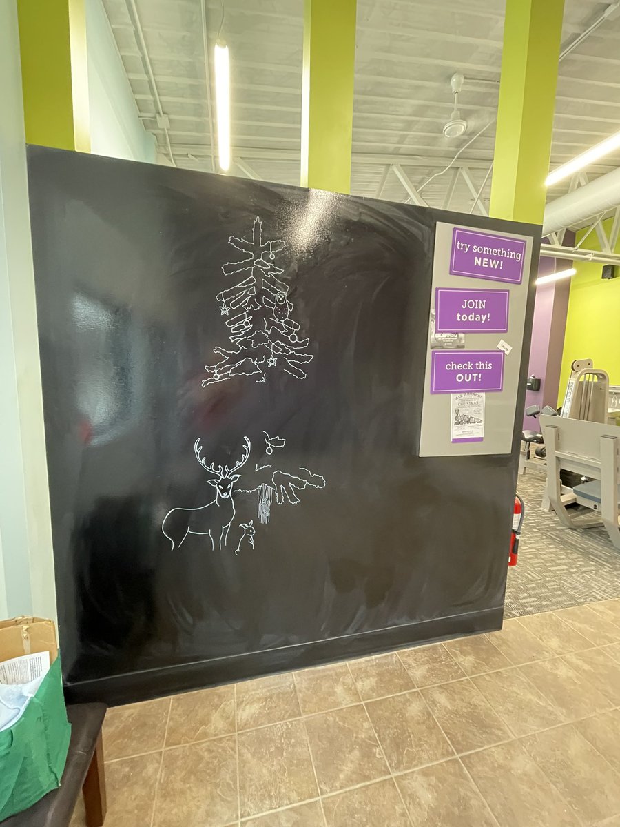 stevemckinnis's tweet photo. #starting a new #anytimefitness #mural part #christmas part #thanksgiving mashup - no idea who did the original. Dot… dot… dot.
#moretocome
#drawing #liquidchalk #freehand https://t.co/ruAdZYh3Fy