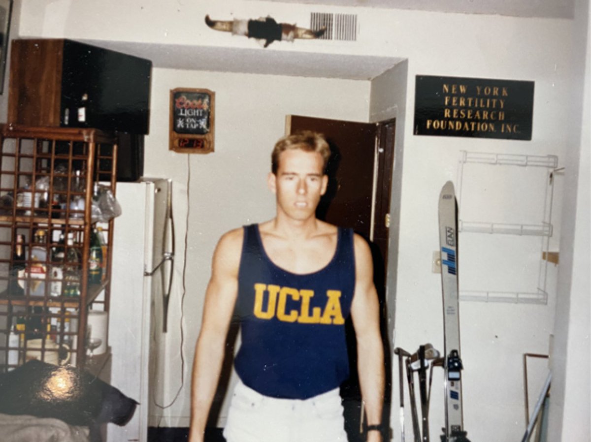 profgalloway's tweet photo. 11/3/64
Shirtless,,,through all the years
pre/mid/post #midlifecrisis https://t.co/ruQI1t9dA1