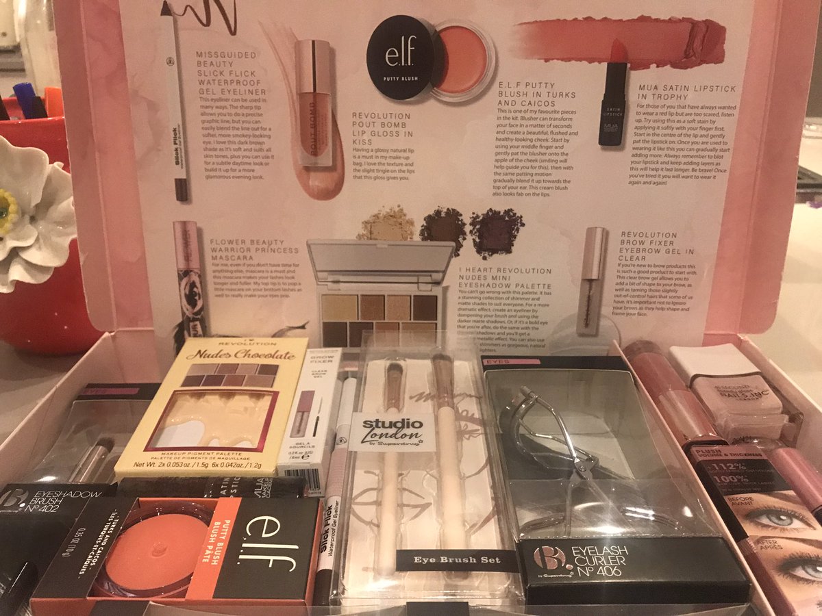 Sharontweet's tweet photo. Wow wow wow! So proud of my super talented friend @Bryony_Blake for this collaboration with @superdrug. Everything for perfect make up with full guides. The most GORGEOUS shades. Nieces and girlfriends - your xmas presents are SORTED! ❤️❤️ https://t.co/ZuBHdzYf5m