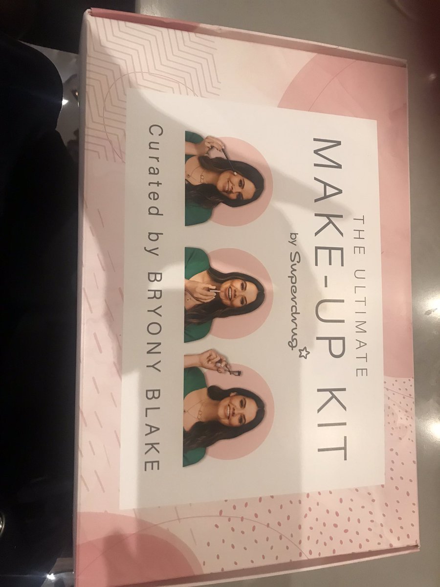 Wow wow wow! So proud of my super talented friend @Bryony_Blake for this collaboration with @superdrug. Everything for perfect make up with full guides. The most GORGEOUS shades. Nieces and girlfriends - your xmas presents are SORTED! ❤️❤️