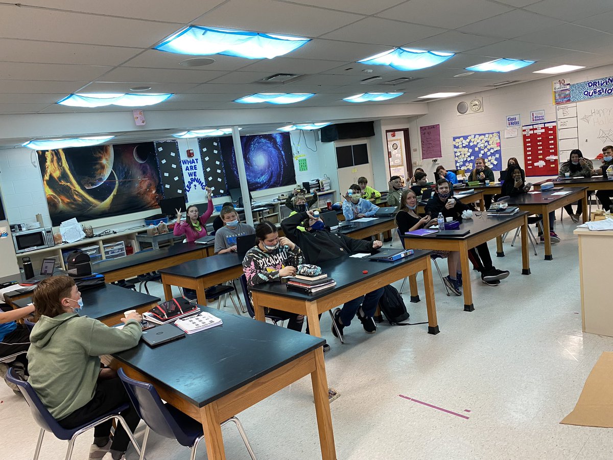 Mrs. Hubbard tweet media