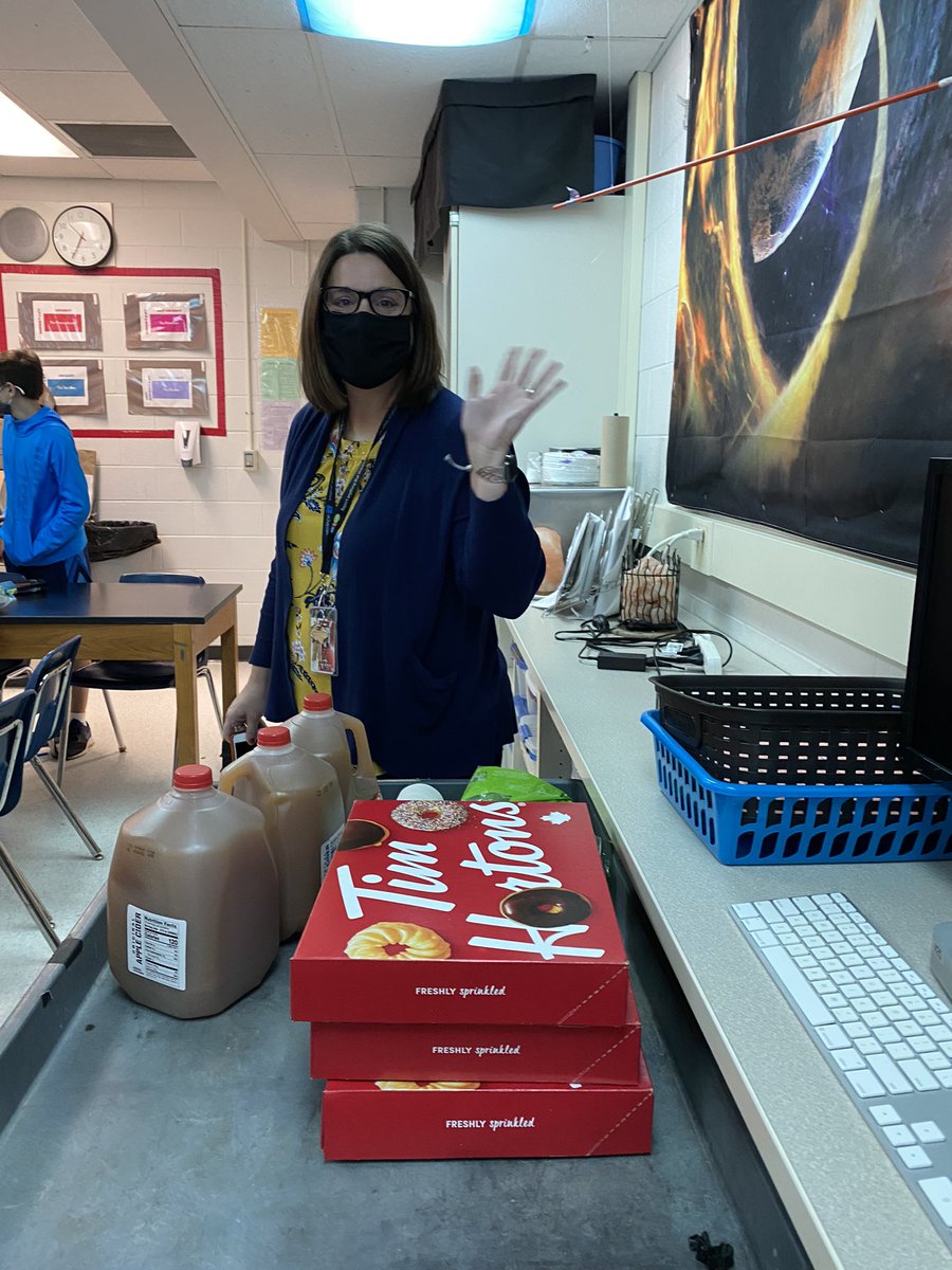 Mrs. Hubbard tweet media