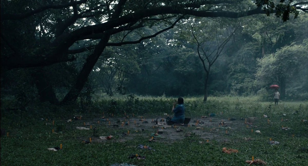 AshCrow_'s tweet photo. My #favoritefirstwatches in October.

- Room (2015) - Lenny Abrahamson 
- Uncle Boonmee Who Can Recall His Past Lives
(2010) - Apichatpong Weerasethakul 
- The Medium (2021) - Banjong Pisanthanakun 
- The Spine of Night (2021) - Philip Gelatt, Morgan Galen King https://t.co/aCFfbTqdvo