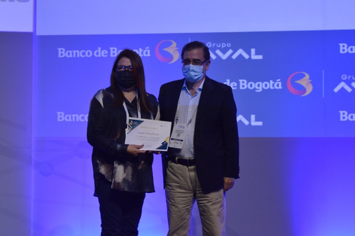 EL HERALDO gana premio de Periodismo Financiero 2021 de Asobancaria.
➡ bit.ly/3k5DiX3