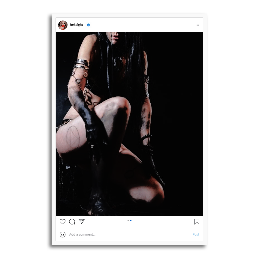 HEKEIGHT's tweet photo. everyone can thank that Brutal hangover, working together with my schedule, for the delay on these pics. but yes, i pulled out all the stops for this halloween as well and you're welcome-- especially to those who got to see this ensemble in person. ㅋㅋ🥀 https://t.co/iRjGnUsz4A