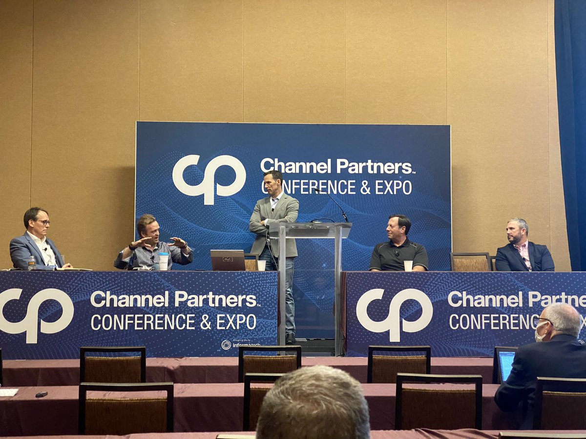 LumenCPP's tweet photo. Insightful panel discussion on #SDWAN today at #CPExpo! @LumenTechCoโs Bryn Norton, VP Platform & IT Solutions, shared his take on how #AdaptiveNetworking is evolving for the future. https://t.co/jB2TUvk6q3