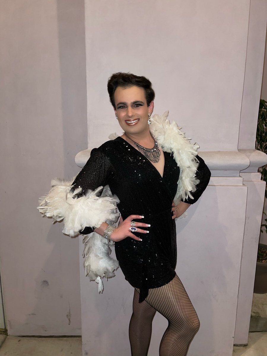 sethrobichaux's tweet photo. Give it some Jazz Baby🎺💋 https://t.co/p3ZESBGguD