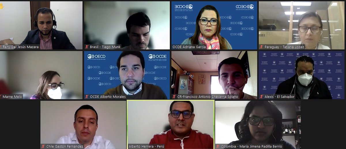 🏁 Sesión inicial <a href="/REDiberoamer/">RED Iberoamericana y Caribe de Mejora Regulatoria</a> para delegados. Tuvimos ejercicio “Desafío Buenas Prácticas Regulatorias 2021”
✔️ 3 equipos 
✔️ 9 países de LatinoAmérica
✔️ Casos en #MejoraRegulatoria a resolver
✔️ Evaluación de expertos internacionales
‼️ Gran participación y aprendizaje!