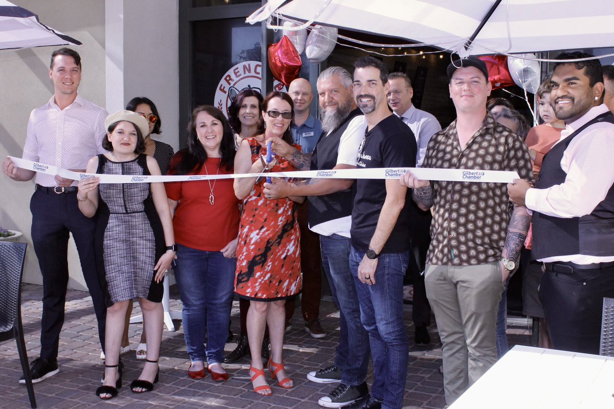 GilbertAZMayor's tweet photo. We welcomed Frenchie Pizza to #GilbertAZ with a @GilbertChamber ribbon cutting today. Frenchie Pizza is the 3rd restaurant in Gilbert for The Buschetz Family.
For some amazing savory & sweet dessert pizzas visit them at 3765 S Gilbert Rd, Ste 103! #DeliciousGilbert https://t.co/ypc8cyX2bg
