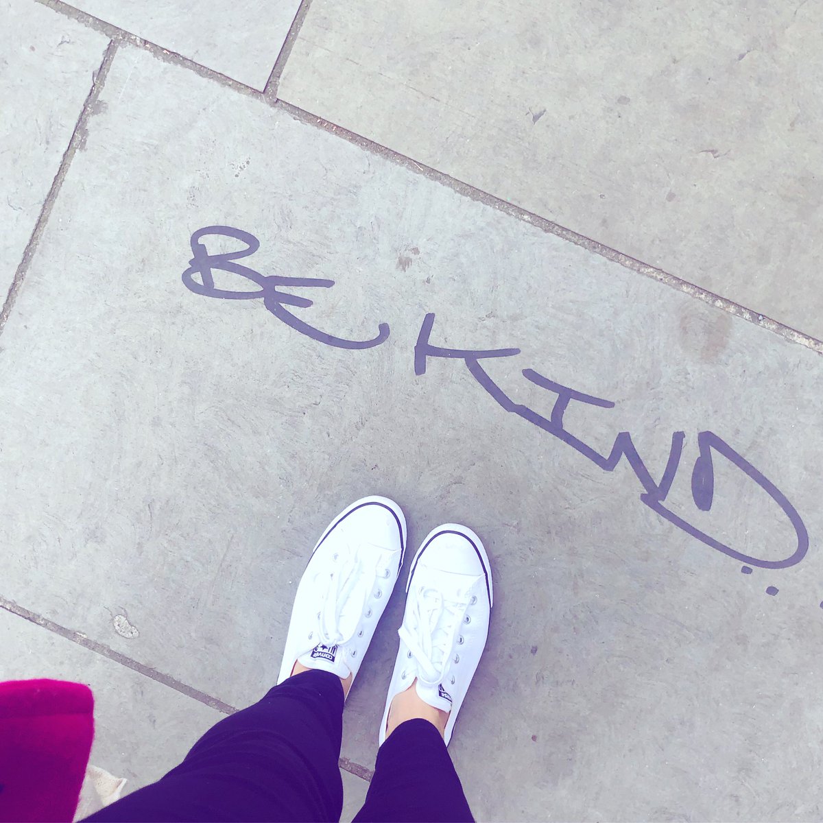 ‘How do we change the world? One act of kindness at a time.’ #kindnessmatters #cop26 #notetoself #bethechange #morganfreeman