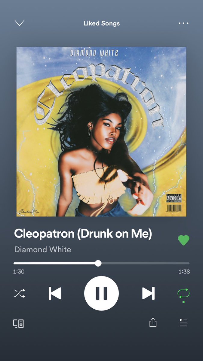 DKWAccess's tweet image. #DiamondWhite was so ahead of her time with this one. I don’t know how to explain it.