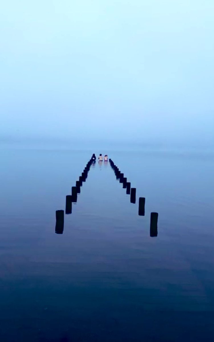 KeiraGoodwin's tweet photo. An incredible morning at the lake this morning! 🥶💖 https://t.co/4yWDG6phPP