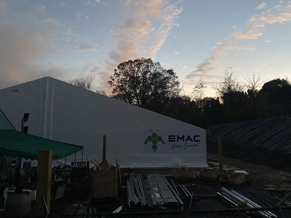 EMAC_Swim's tweet photo. Hey, EMAC!  Check out the progress and come sign our dedication beam. Take some pics and @ us with #theHIVE or #HIVE365
@EmmausSwimming @Tri_EMAC https://t.co/ydEtEmturL