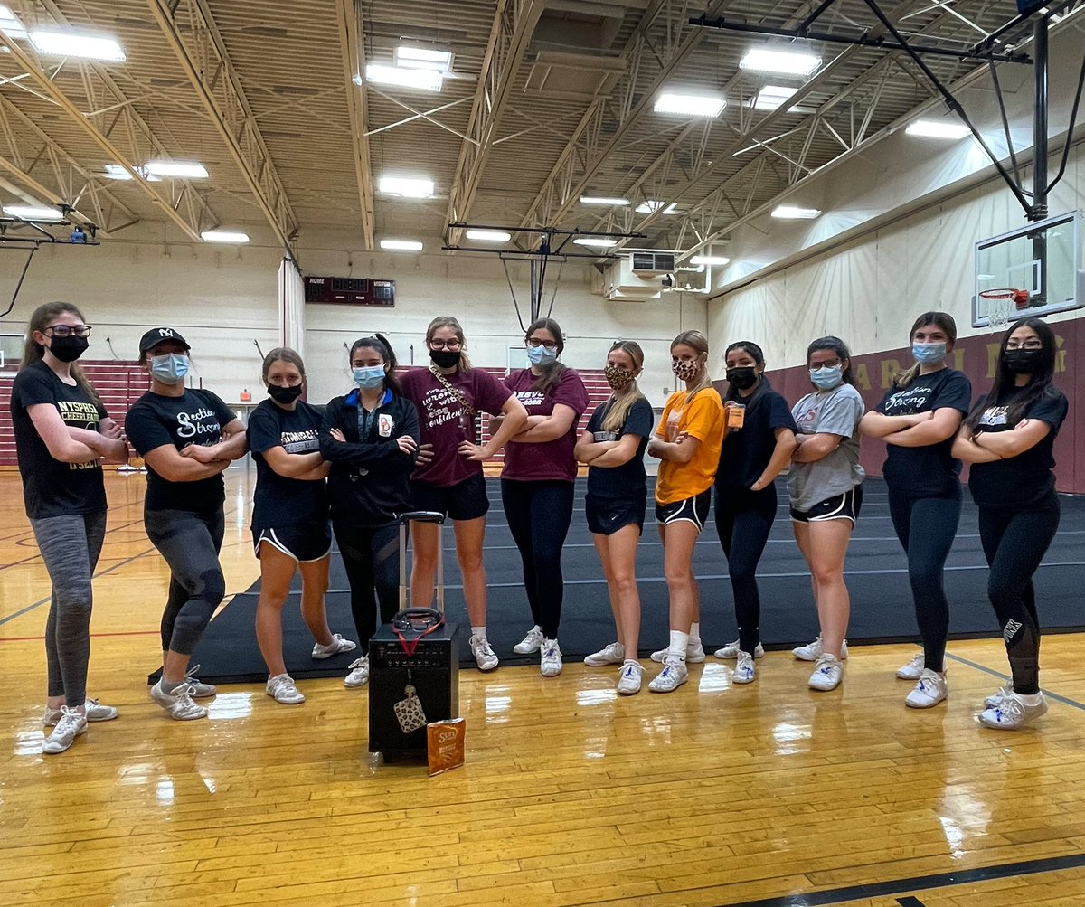 Arlington_Cheer's tweet photo. Will the real Coach P please stand up? Dress like your coach day! Sectionals on Sunday โ๏ธ๐ฃ #AOE #sectionsweek https://t.co/Sb4CllcNwb