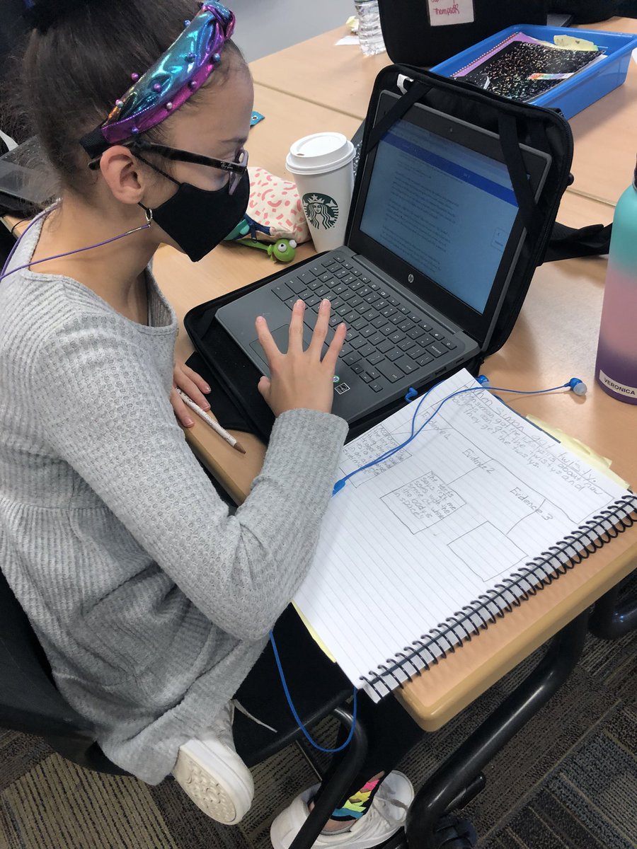 SDelormELA's tweet photo. Analyzing a nonfiction article about the amazing #simonebiles to identify the main idea &amp; supporting details! @CrecArtsMiddle1 https://t.co/yU1RmufyFi