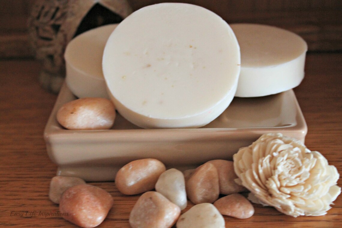 annimae9's tweet image. Colloidal Oatmeal Soap, Set of 2 Sweet Almond bars, Detergent Free, Skin Care Product, Dry Skin Soap, Excema Soap #easylifeinspirations #colloidalloatmealsoap #setoftwo #sweetalmondbarfs #skincareproduct #dryskinsoap #excemesoap  etsy.me/30kW2c8