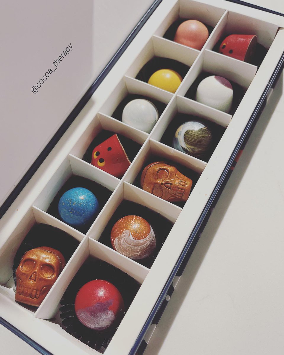evieengland's tweet photo. How cute are these from @TherapyCocoa ?! The Halloween limited edition skulls were deliciously crunchy! 

#ArtisanChocolate #CocoaTherapy #Barrybados https://t.co/KgPvTa2IMW